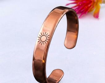 Handmade Pure Copper Sun Cuff Bracelet, Sun Engraved Open Bangle, Celestial Copper Jewelry, Boho Minimalist Wristband, Gift for Women & Men