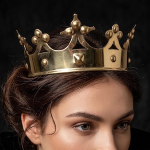 Mittelalterliche handgemachte goldene königliche Krone Prop Fantasy Cose Play, Larp & Beatest Geschenk für ihn