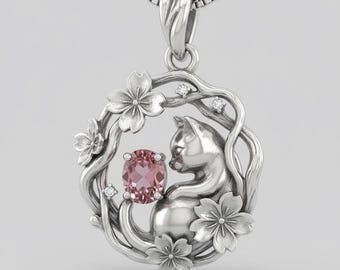 Collar con colgante de gato plateado y flor con piedra ovalada rosa y marco natural