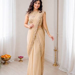 modern sari dress Traditional And Modern Sari Outfits