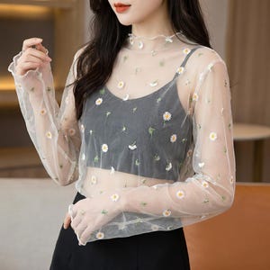 完売品‼️AMERI❤️UND HAND EMBROIDERY MESH TOP Ameri（アメリ）の「UND HAND EMBROIDERY MESH TOP（ニット/セーター