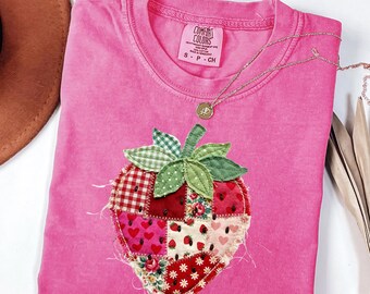 Strawberry Shirt, Patchwork Quilted Farmhouse Berry Tee, Rustic Gingham Floral Cottagecore Aesthetic, Vintage Print Comfort Color Shirt