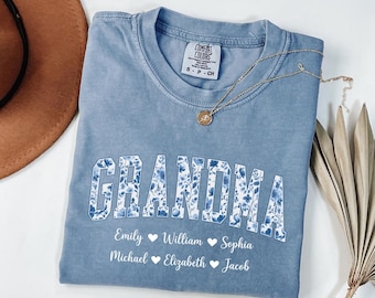 Personalized Grandma Shirt with Kids Names, Floral Grandma Shirt, Custom Grandma Gift, Grandma Tee