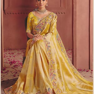 Sari de seda pura tecido à mão, amarelo mostarda, bordado com lantejoulas, barra de renda vazada para mulheres