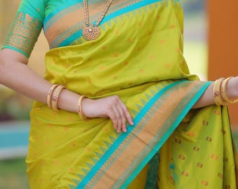 Saris de seda suave Gadwal amarillos para mujer, borde de contraste verde azulado, regalo para el Día de la Madre