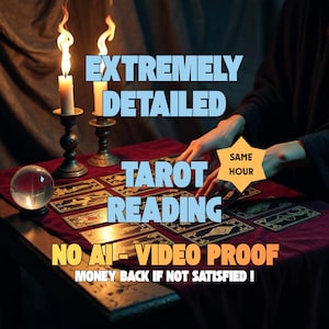 以下が含まれることがあります： 赤い布の上に、ろうそく、クリスタルボール、タロットカードが置かれたタロットリーディングのシーン。テキストには「EXTREMELY DETAILED TAROT READING」と「SAME HOUR」と書かれています。追加のテキストには「NO AI - VIDEO PROOF」と「MONEY BACK IF NOT SATISFIED！」と書かれています。