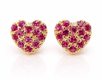 Robijnrode hartknopoorbellen • Hartvormige robijnrode studs • Romantische sieraden • Trouwoorbellen • Jubileumcadeau • Valentijnscadeau voor haar