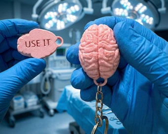 Funny Keychain Gift for Men Women | 3D Printed Anatomy Art | Medical Student Gift | Smart Brain Keyring | Mental Health Decoration