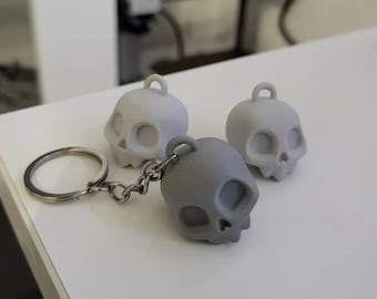 Skull Keychain | Skeleton Keyring | Gothic Accessories | Mens Gift | Realistic Anatomy Art | 3D Printed Spooky Bag Charm | Biker Punk Gift