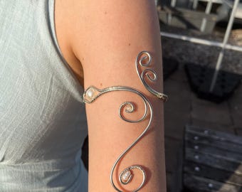 Brazalete con perlas para la parte superior del brazo: joyería de elfo, brazalete bohemio ajustable para la parte superior del brazo, plata de hadas