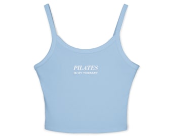 Pilates Tank Top | "Pilates ist meine Therapie" | Spaghetti Strap Crop Top | Athleisure, Gym Girl Ästhetik