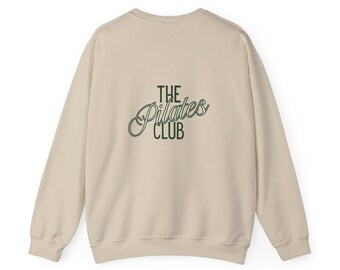 Wir sehen uns auf demheerischen Sweatshirt | Der Pilates Club Crewneck, dunkelgrüner Text