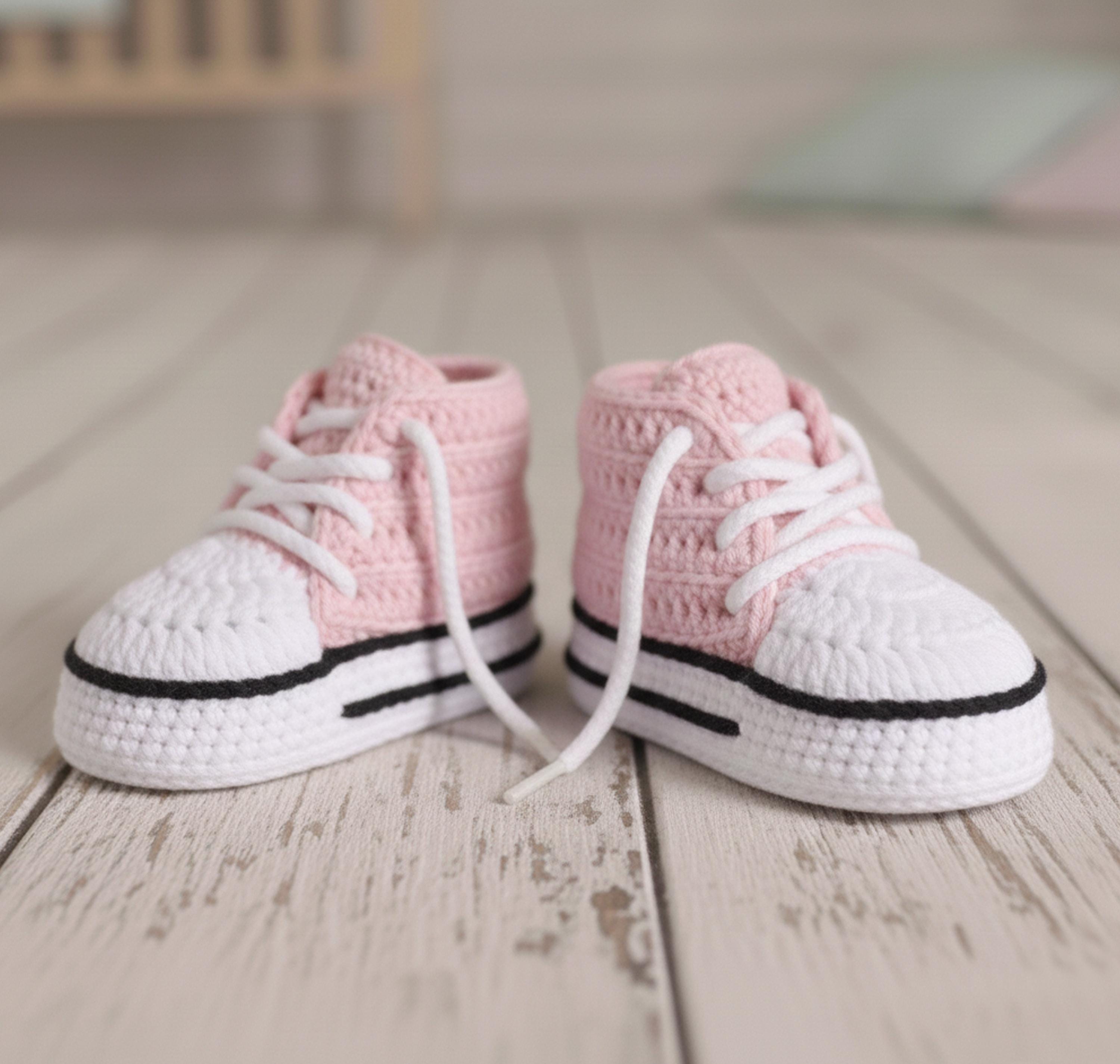 Crochet Baby Sneakers Pattern PDF | Newborn Booties, 0-9 Months ...