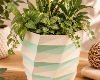 Geometric Planter Pot | Modern Indoor Flower Pot | Low Poly Planter | 3D Printed Plant Pot | Available in 3 Sizes