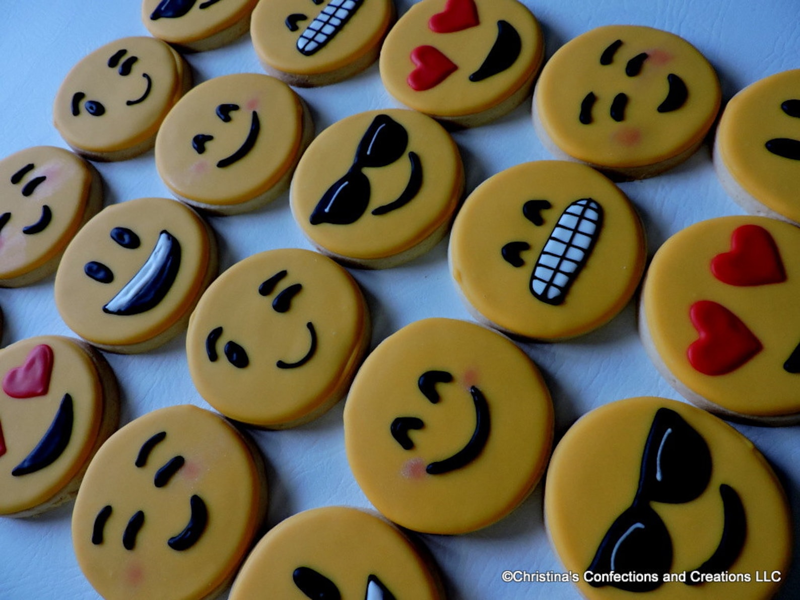 Hand Decorated Emoji Sugar Cookies 2452 Etsy