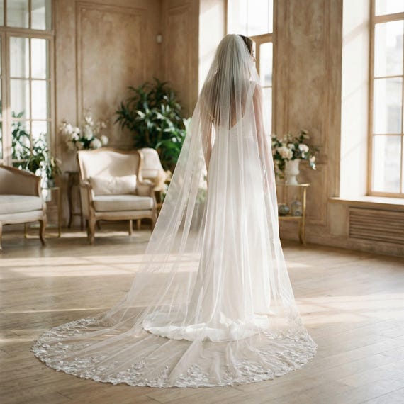 Ivory Cathedral Veil - Long Vintage Mantilla With Lace  display picture 1