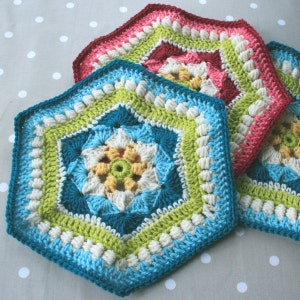 Crochet Hexagon Pattern - Shells and Clusters Hexagon - PDF crochet hexagon motif