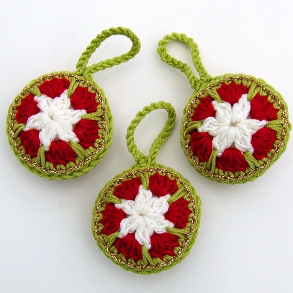 Crochet Pattern Christmas Bauble Decoration - PDF Christmas Crochet Pattern