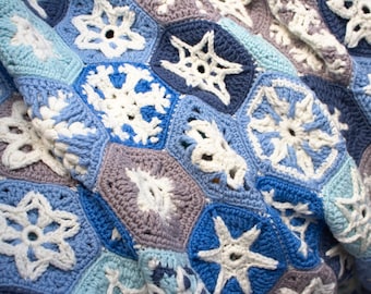 Schneeflocken-Hexagon-Häkeldecken-Muster - Festliches verschneites Design (PDF)