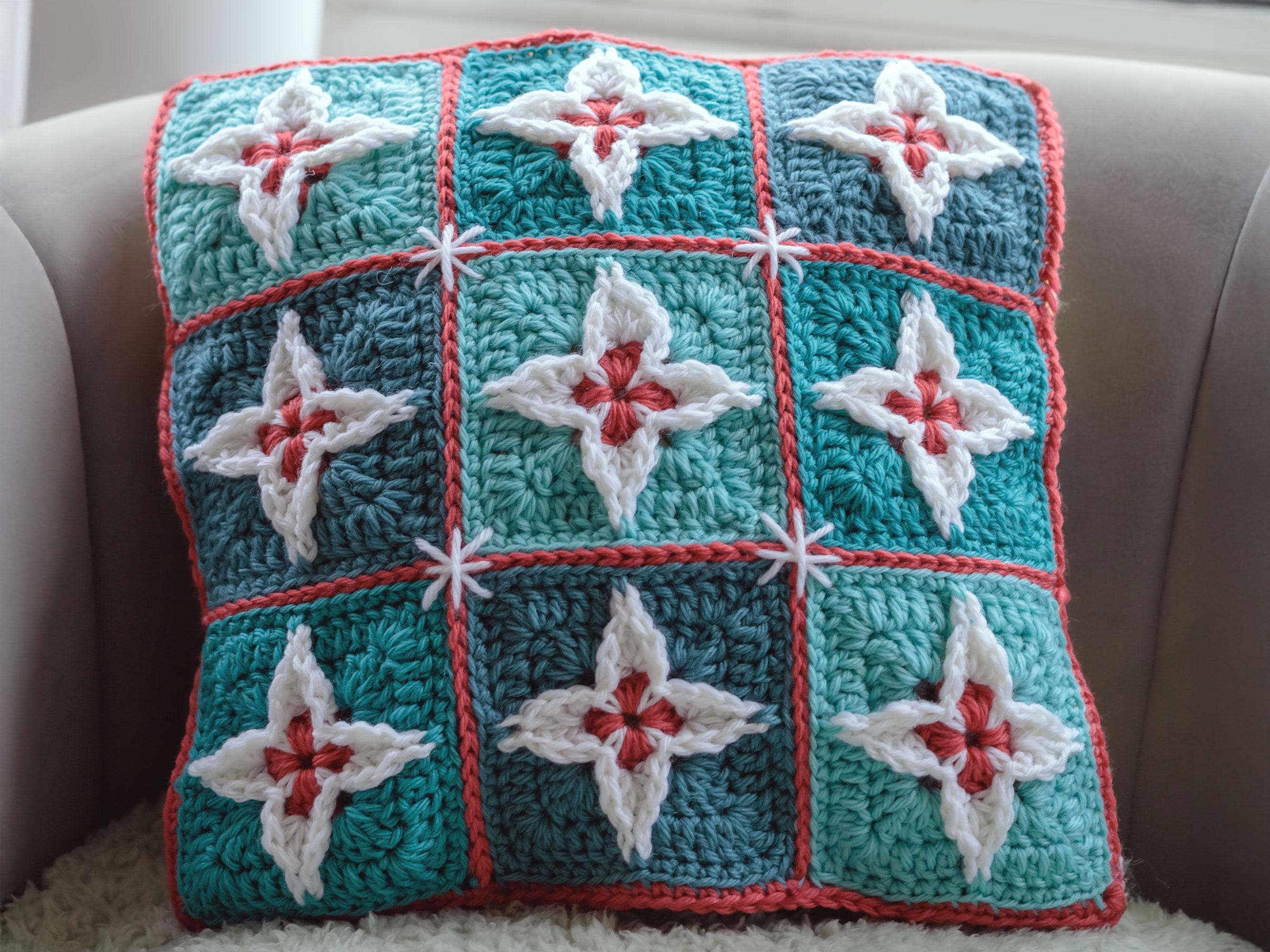 17 Star Pillow Crochet Patterns to Brighten Home Decor and Handmade Gifting 9 Primitive Star Granny Square Crochet Pillow