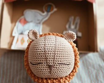 Amigurumi Lion Crochet Pattern – Oliver the Circus Lion – Stuffed Animal Toy – PDF Pattern (English (US Terms), Portuguese (BR) and Spanish)