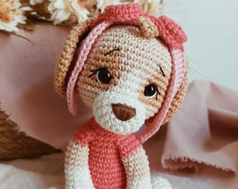 Puppy Amigurumi Crochet Pattern: The little puppy pilot (English and Portuguese)