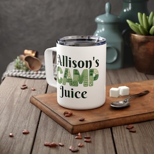 Personlig CAMP Juice 'Kaffe'-mugg med konstgjord lapptäcke | Isolerad 283 g rostfritt stål | Utomhuspresent för campingälskare | Vänsterhandtag