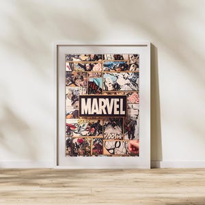 Op de afbeelding: Een ingelijste Marvel stripboek kunstafdruk. De print toont een collage van stripboekpanelen in verschillende kleuren en stijlen, met het woord "MARVEL" in vette, zwarte letters op een witte achtergrond.