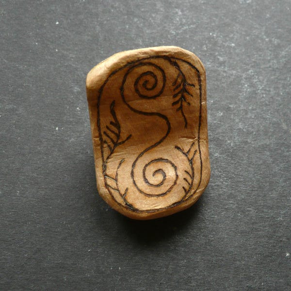 Hawthorn:  "Dear One"  ( Pocket Talisman 288)