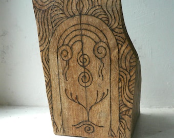 Escultura de altar de ceniza. "Myrddin el Despertador" (2)