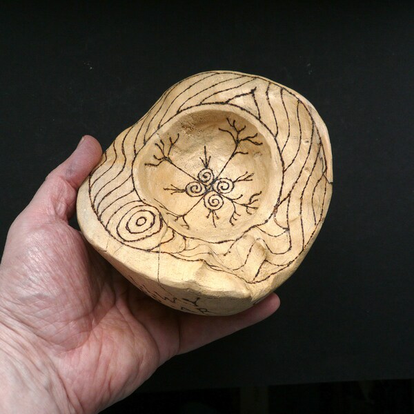 Goddess Meditation Bowl: "Elin of the Ways" (2)