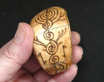 Yew Spirit Pocket Talisman "Tree of Eternity" (306)