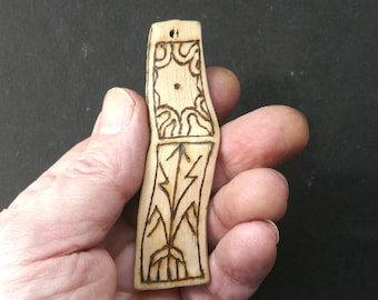 Colgante de sanación del espíritu del árbol: Acebo para el 'Poder de la Paz' (1)