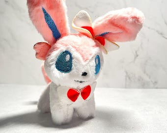 Handmade Sylveon-Inspired Plush Keychain | Fairy Charm, Anime Accessory, Kawaii Gift