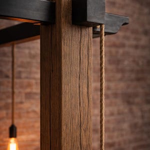 Four Poster Bed Detail