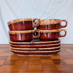 Vintage Hull Pottery Brown Drip Soup Mugs & Trays – Mid Century Stoneware Set