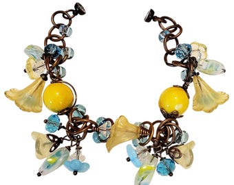 Artisan Handmade Glass Flower Bracelet, Yellow Daffodill Flower Glass Beaded Bracelet