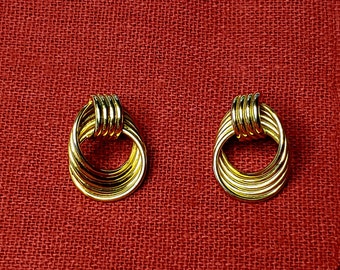 Gold Tone Wire Circle Earrings, Goldtone Pierced Earrings,  Minimalist Gold Pierced Earrings, Concentric Circle Earrings