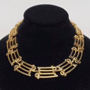 Gold Choker Style Necklace, Necklace for Women, 80s Necklace