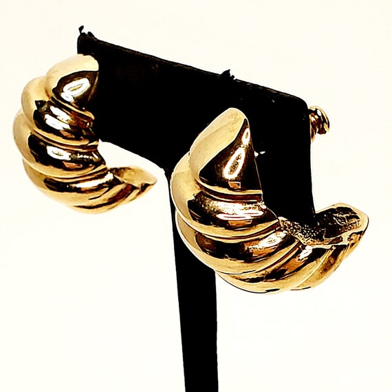 Gold Ribbed Hoop Pierced Earrings,  Gold Semicirc… - image 8