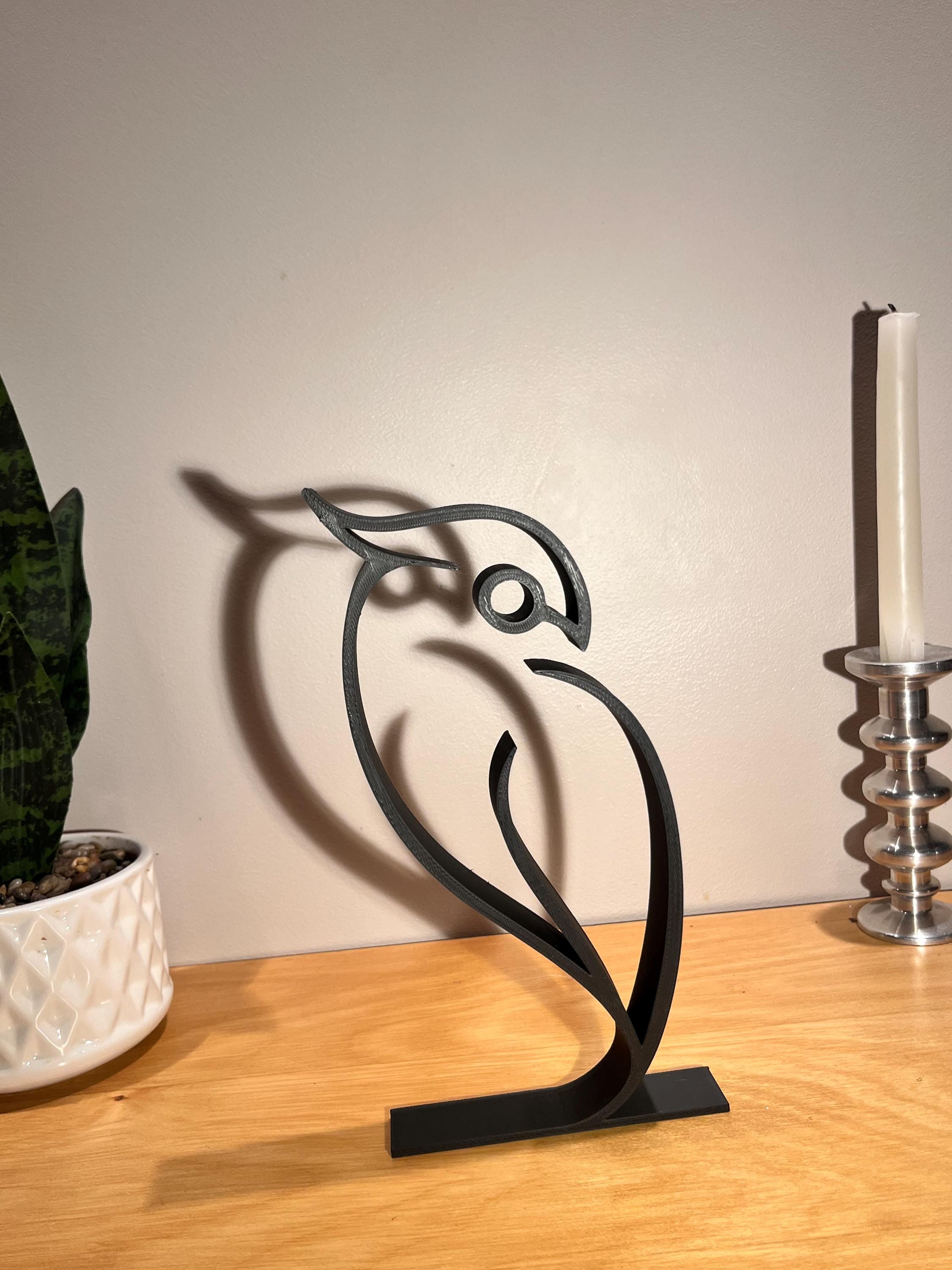 Minimalist Owl Decor &ndash; Modern Line Art Sculpture