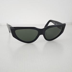 Lunettes de soleil vintage Ray-Ban BL Onyx en acétate noir, fabriquées en France. Modèle n° 974