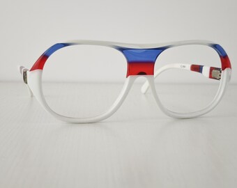 Montura de gafas de sol vintage de los años 70 de Pierre Cardin, de acetato multicolor, fabricada en Francia. Gafas de diseño n.º 887.