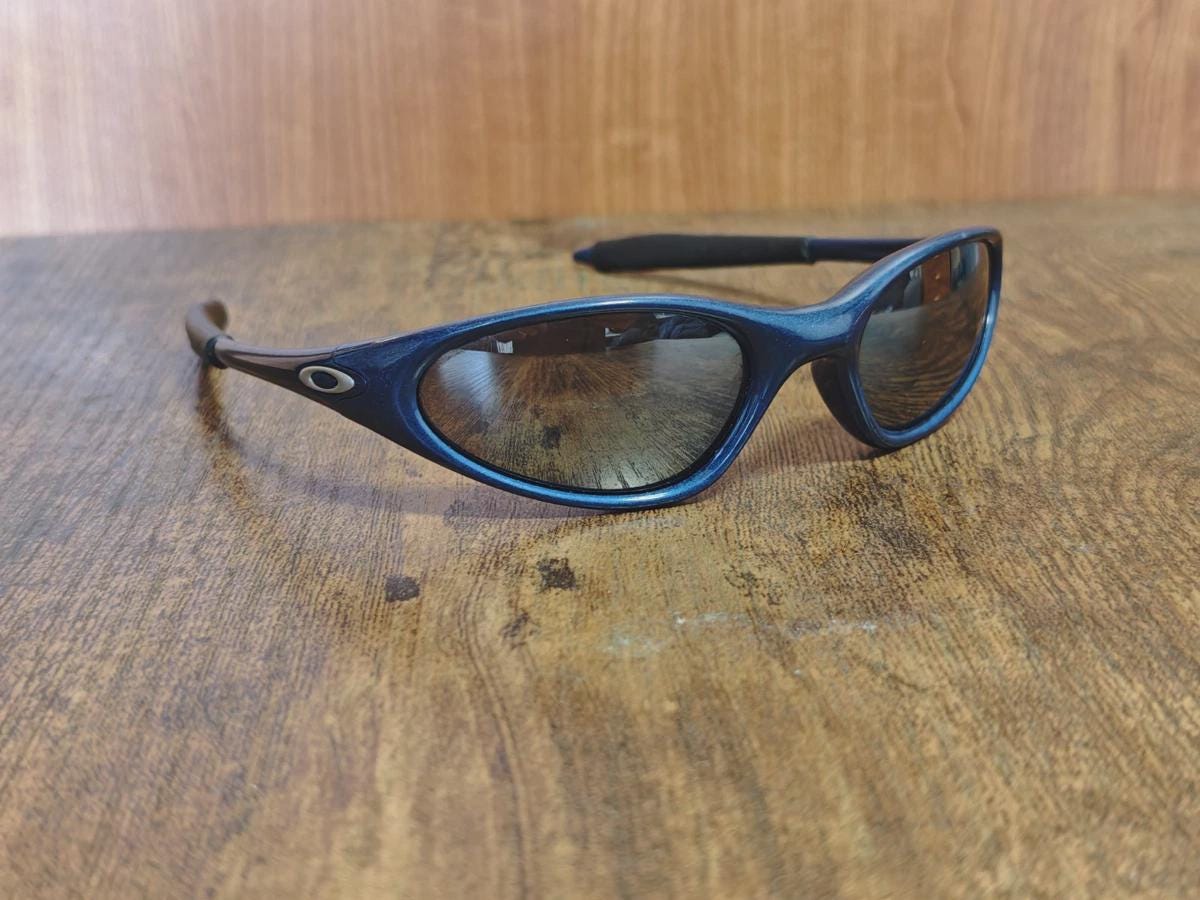 Oakley Minute - Etsy Canada