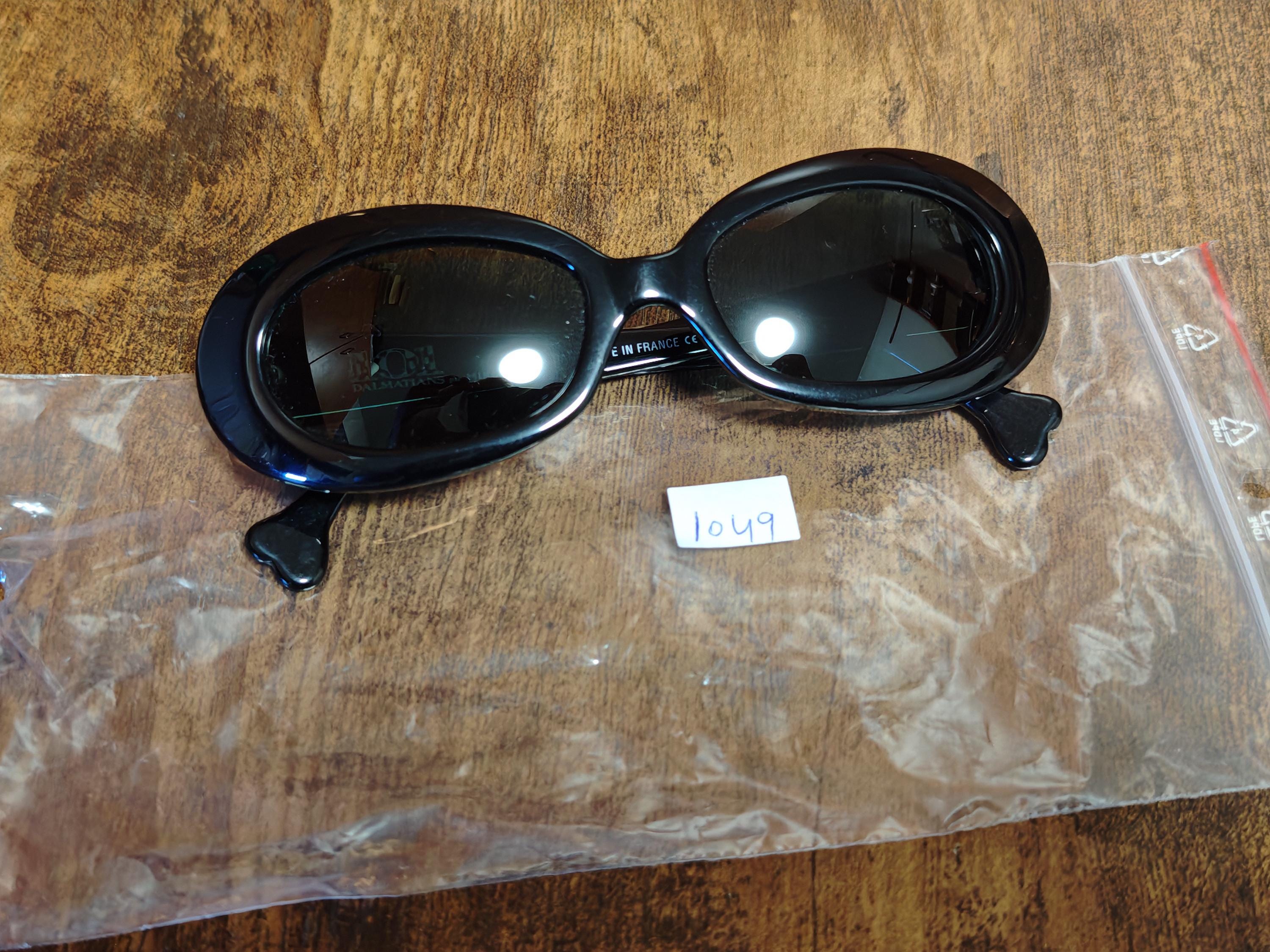 Alain Mikli 101 Dalmatians Acetate Sunglasses – New Old  display picture 1