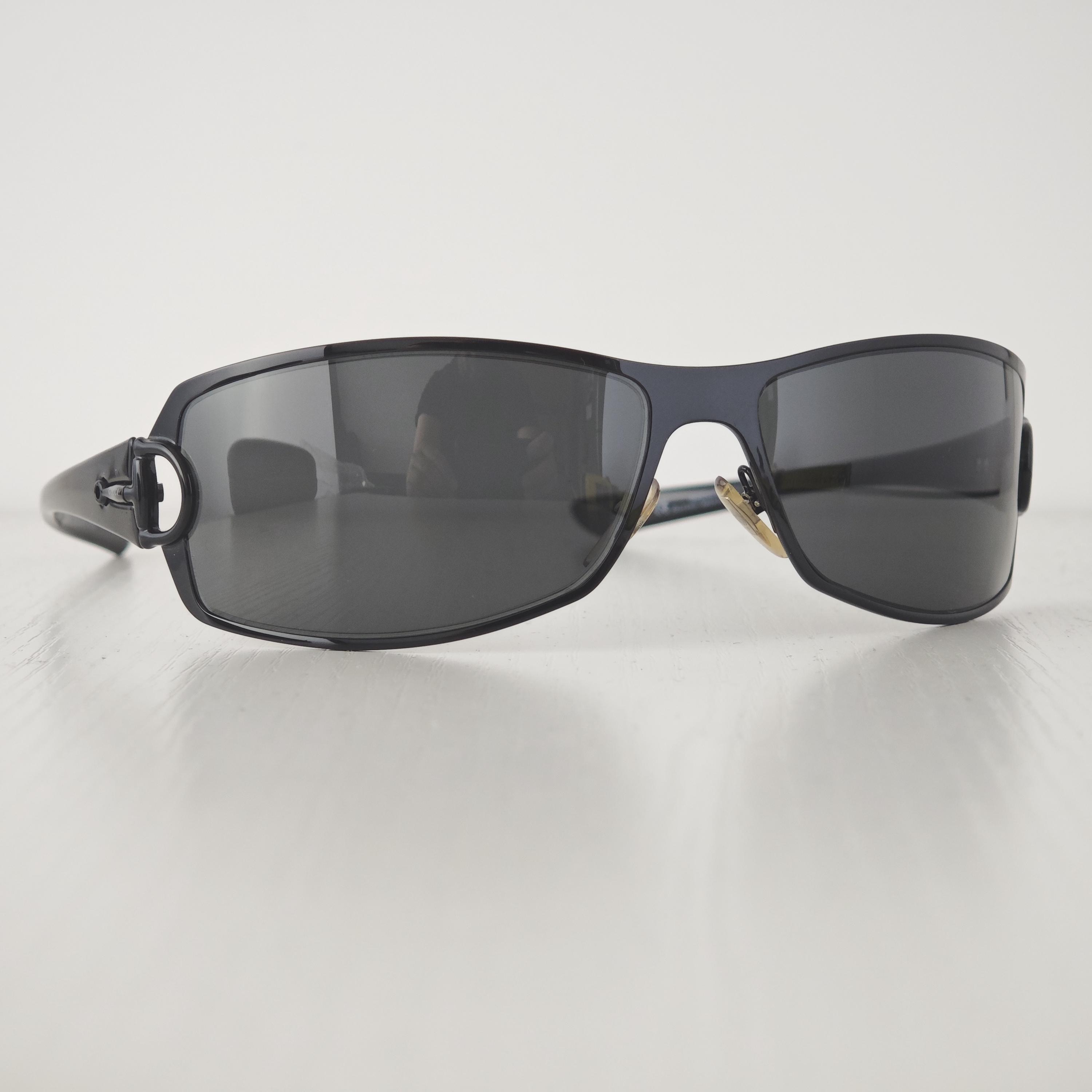 【GUCCI】本日夜限定価格⭐︎グッチ⭐︎サングラス sunglasses Gucci GG 2739/S Black Wrap Sunglasses Made in Italy. Designer