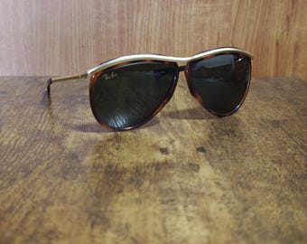 Gafas de sol vintage Ray-Ban Olympian color dorado carey, Bausch & Lomb USA
