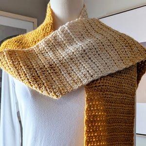 Patrón de bufanda de crochet para principiantes absolutos / Diseño fácil de una sola vuelta (Descarga en PDF + Videotutorial)