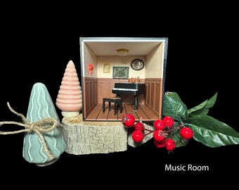 Music Room-Mini themed holiday room