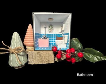 Bathroom-Mini themed holiday room